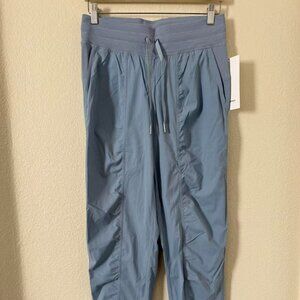 NWT Lululemon Dance Studio Jogger Chambray Size 6